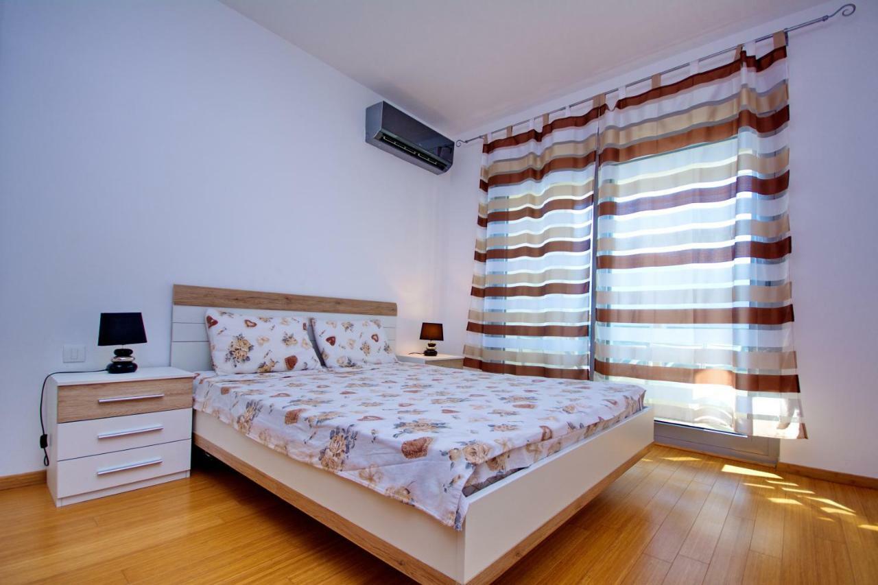 Apartment Dobrota كوتور المظهر الخارجي الصورة