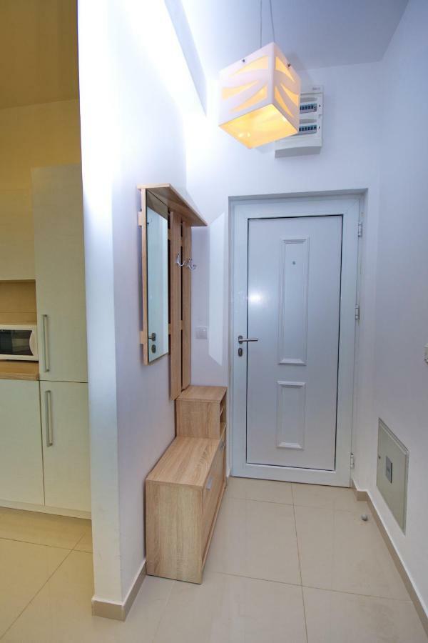 Apartment Dobrota كوتور المظهر الخارجي الصورة